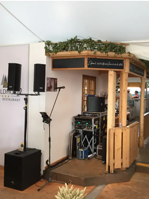 Studio Kindberg - Beschallung Installation der Lautsprecher über einen längeren Zeitraum im Festzelt